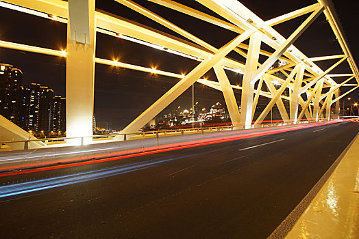 天津进步桥,汽车光影