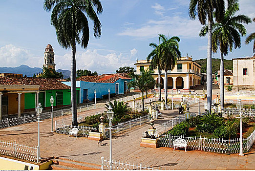 马约尔广场,特立尼达,古巴