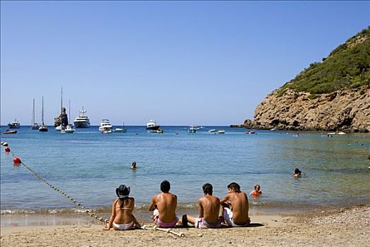 人,坐,海滩,后视图,伊比沙岛,巴利阿里群岛,西班牙,欧洲