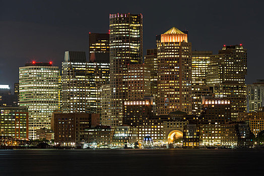 风景,天际线,波士顿,夜晚,摩天大楼,正面,水道,马萨诸塞,美国,北美