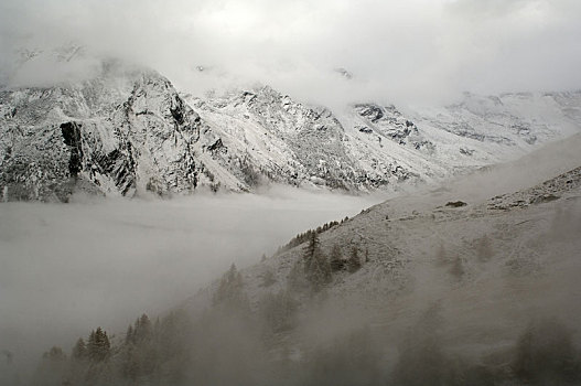 雪,山