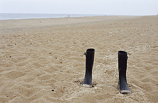 胶靴,沙子