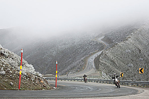 摩托车,比赛,山路,雾状,天气