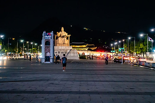 韩国首尔光化门广场夜景