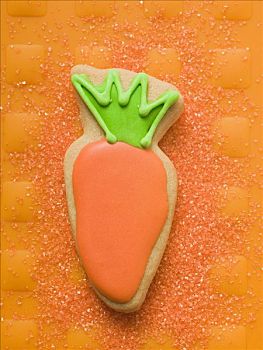 复活节饼干,胡萝卜,橙色背景
