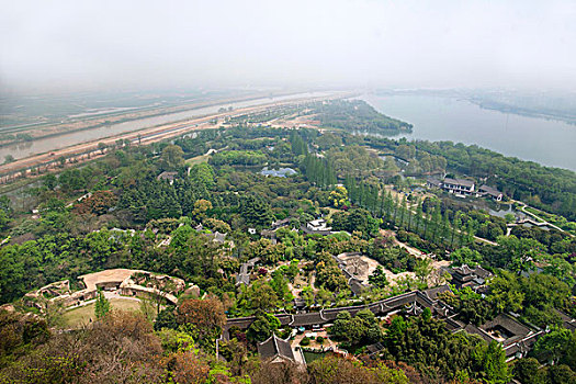 镇江焦山俯视定慧寺