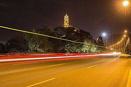 桂林塔夜景