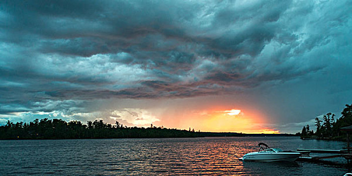 摩托艇,湖,木头,安大略省,加拿大