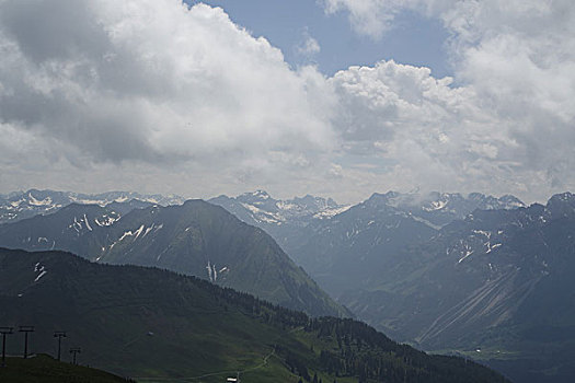 山,布雷根茨