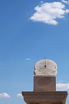 北京故宫内的日晷仪