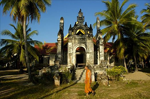 僧侣,橙色,长袍,走,寺院,皮质带,禁止,老挝