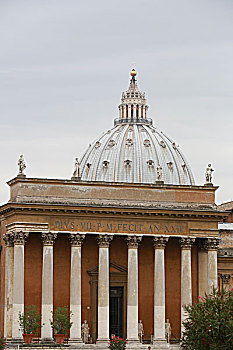 梵蒂冈博物馆与圣彼得大教堂