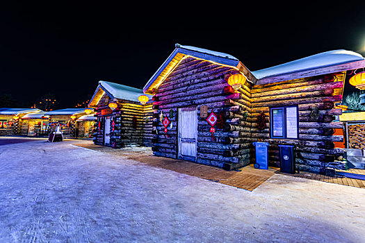 中国长春世界雕塑公园冰雪乐园夜景