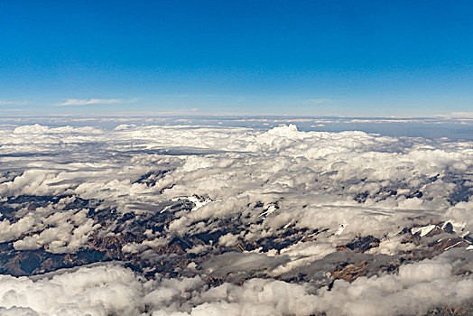 航拍高原山川雪山