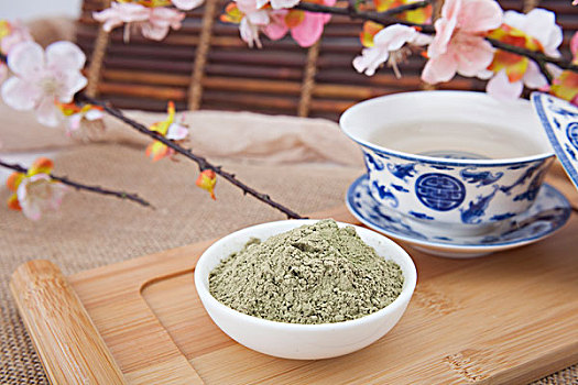 http://www.qunran.cn/html/40f4199918.html