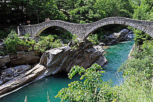 桥,韦尔扎斯卡谷,山谷,提契诺河,瑞士,欧洲