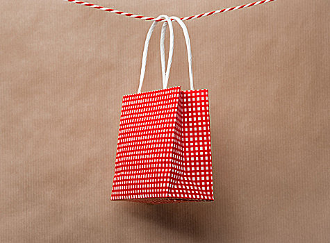 红色,礼品包装,纸袋,悬挂,丝带,老,牛皮纸,背景