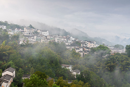 云雾坡山