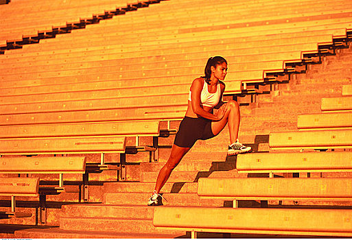 女人,伸展,体育场,楼梯