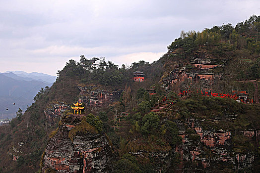 安徽,齐云山,道教,圣地,月华街,寿,玉虚宫,佛教,香火,一天门,二天门,三天门,小壶天,佛光