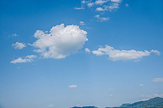 重庆巴南区猫山茶场上空的云