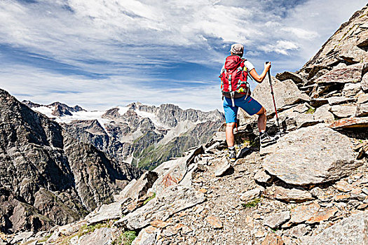 攀登者,顶峰,后面,省,南蒂罗尔,区域,特兰提诺阿尔托阿迪杰,阿尔卑斯山,意大利,欧洲
