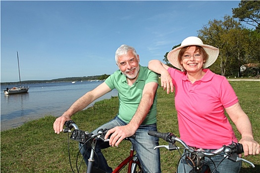 老年,夫妻,骑自行车,夏天