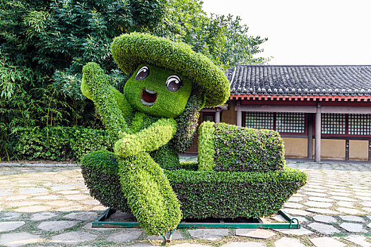 中国河南省开封清明上河园植物雕塑