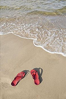 人字拖鞋,海滩