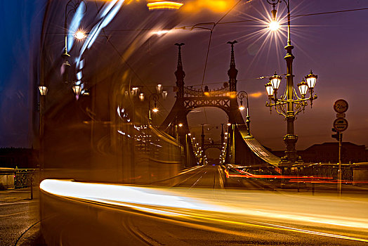 自由,桥,反射,驾驶,有轨电车,夜晚,布达佩斯,匈牙利,欧洲