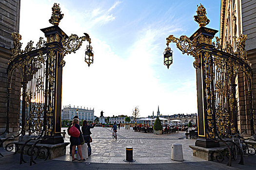 法国,摩泽尔,斯坦尼斯瓦夫广场,地点,建造,18世纪,世界遗产,联合国教科文组织,金门