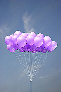 紫色气球