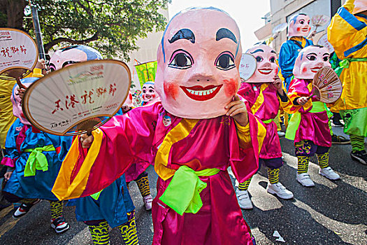 中国,香港,新年,白天,节日,游行,孩子,衣服,高兴,佛,面具