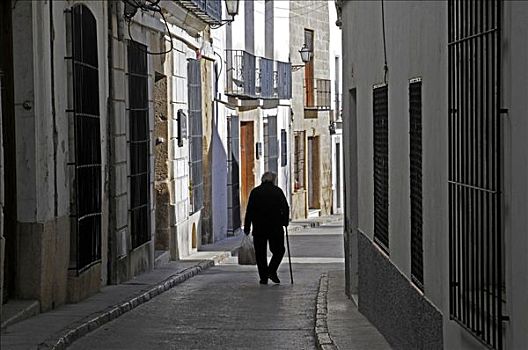 老人,走,狭窄,小巷,历史,中心,阿利坎特,白色海岸,西班牙
