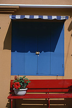 蓝色,门,红色,长椅