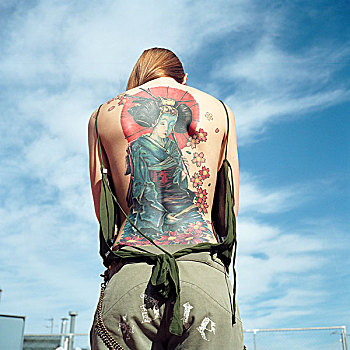 纹身,艺伎,女孩,背影,女人,站立,蓝色,天空,围绕,巴塞罗那,西班牙