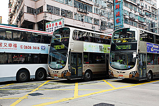 香港,商场,大厦,大楼,人行道,过马路,老建筑,公交车,巴士,停车