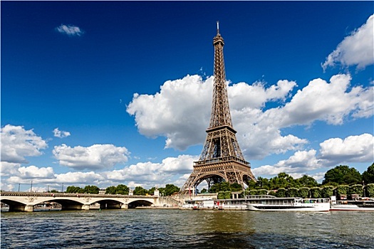埃菲尔铁塔,塞纳河,白云,背景,巴黎,法国