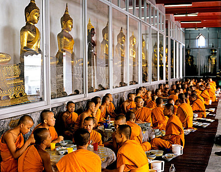 佛像,僧侣,吃饭,食物,正面,寺院,庙宇,曼谷,中心,泰国,亚洲