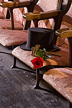 大礼帽,望远镜,玫瑰,剧院,椅子