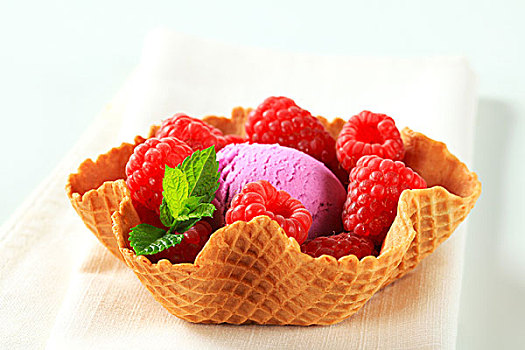 冰淇淋,新鲜,树莓,威化脆皮,碗