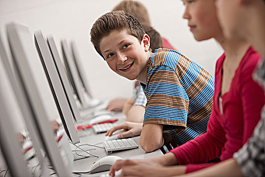 多,年轻人,男孩,女孩,工作,电脑屏幕,班级