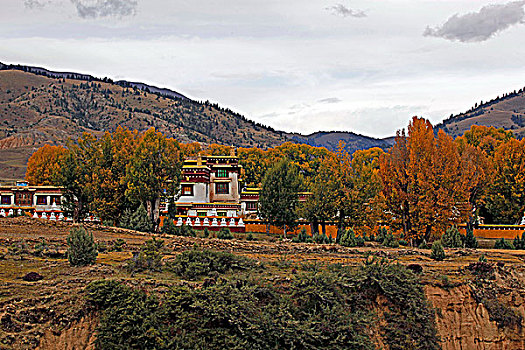 四川藏区寺庙