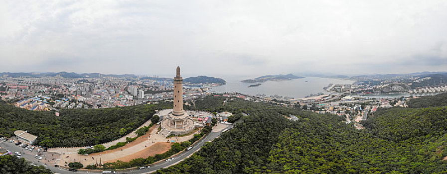 航拍辽宁大连旅顺口区白玉山景区白玉山塔