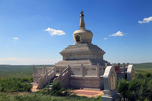 内蒙古西乌珠穆沁旗,佛教圣地乌兰五台