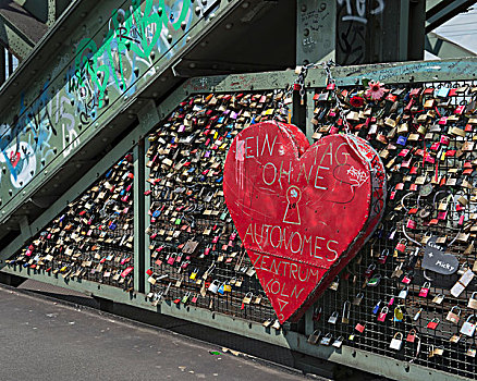 巨大,心形,桥,喜爱,挂锁,霍恩佐伦大桥,北莱茵威斯特伐利亚,德国,欧洲