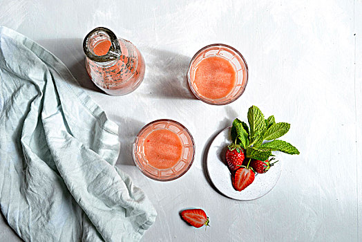 罐,玻璃,苹果,草莓汁