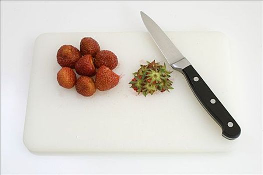 草莓,刀,案板