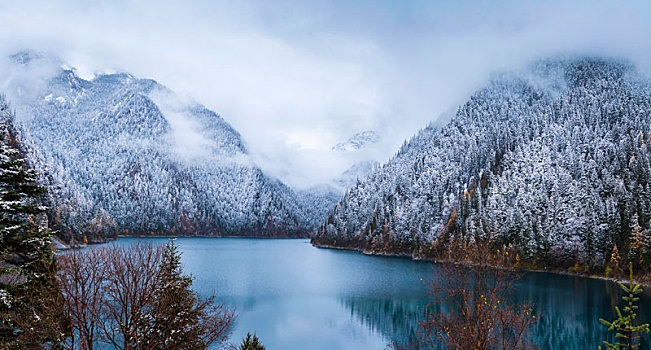 九寨沟雪景