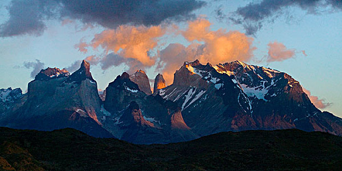 晨景,托雷德裴恩国家公园,巴塔哥尼亚,智利